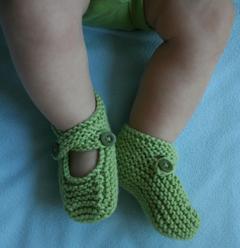 Pletené botičky / capáčky pro miminko z MERINO vlny, zelené